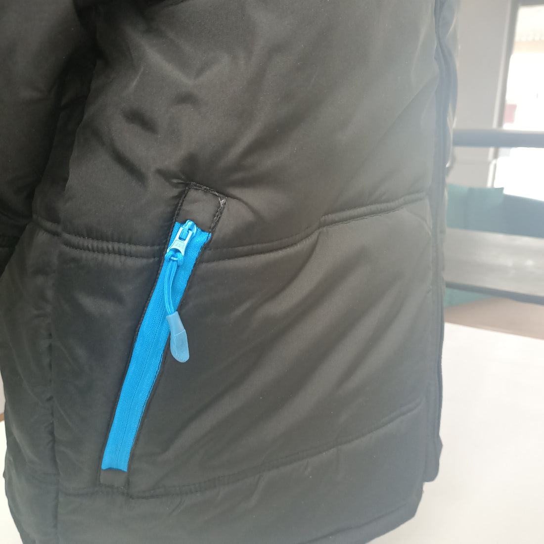 SHEARING WORLD PUFFER JACKET